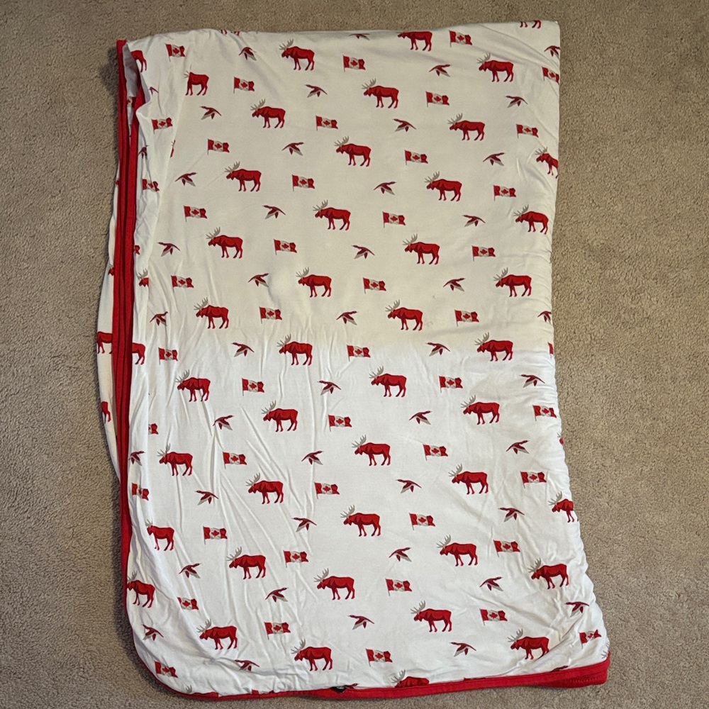 Kyte Canada Toddler Blanket